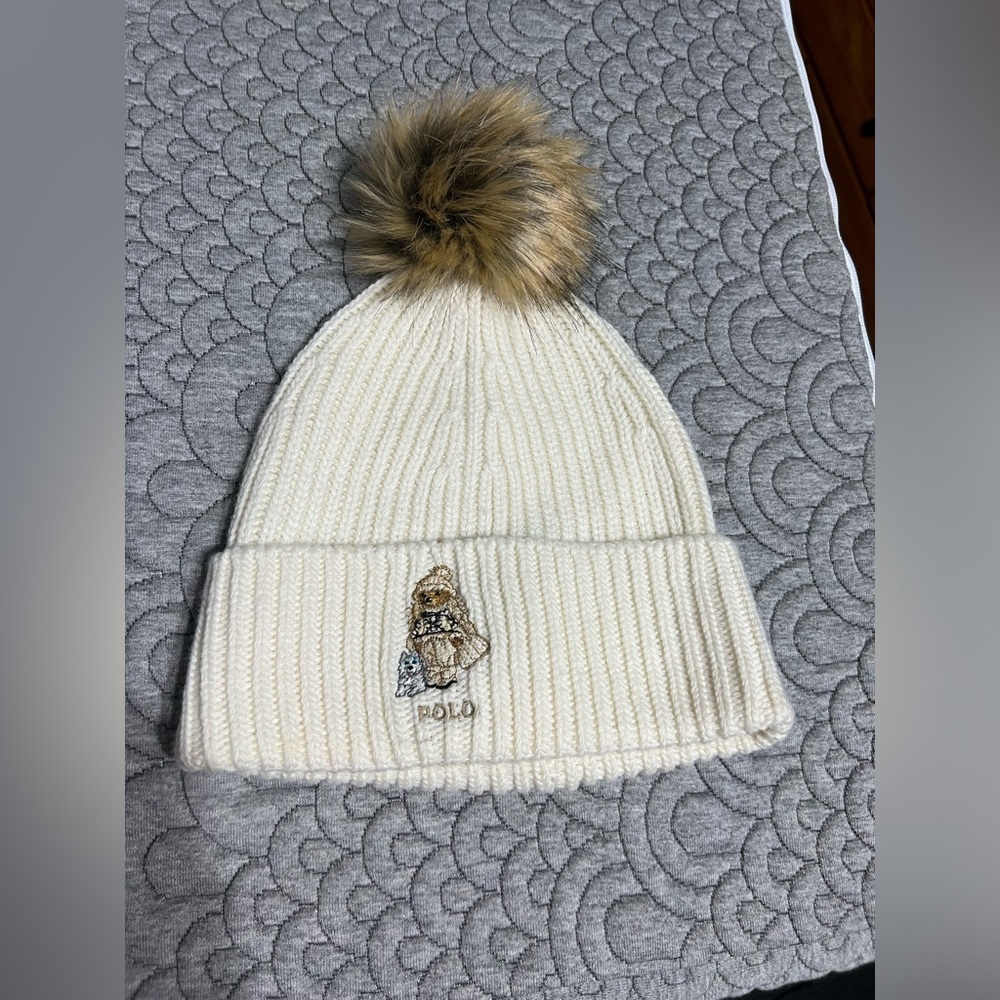 NWOT Polo by Ralph Lauren Bear with Dog Cream Pom
Pom Beanie Knit Hat
PRICE FIRM